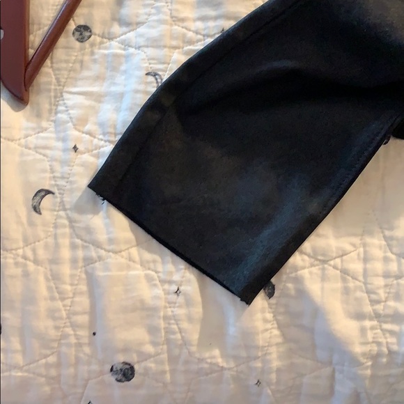 Old Navy Rockstar Mid-Rise - Picture 3 of 3